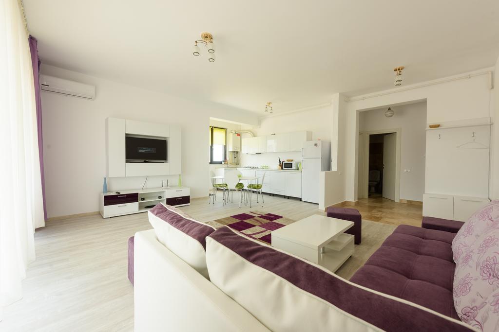 Appartamento Purple Sun Năvodari Esterno foto